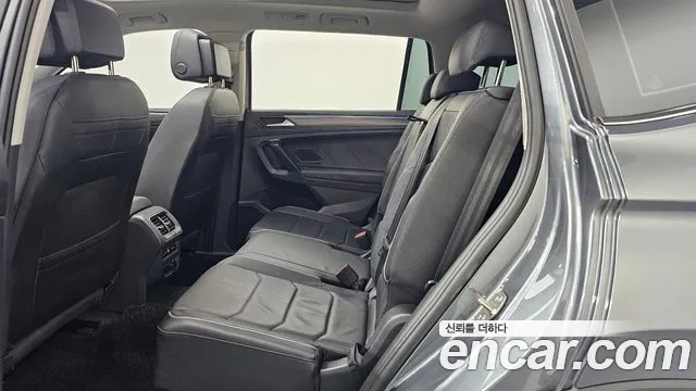 Volkswagen Tiguan — Фото автомобиля 26