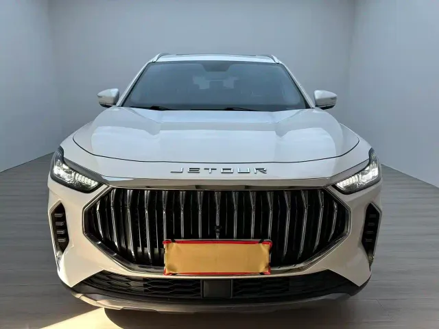 Jetour X70 Plus — Фото автомобиля 2