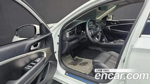 Genesis G70 G70 (New) — Фото автомобиля 10