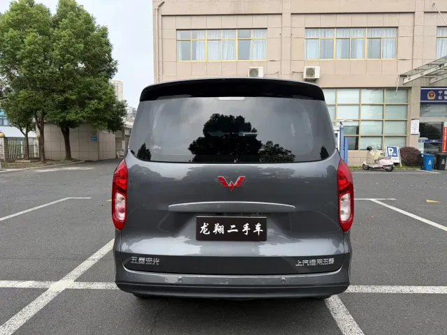 Wuling Hongguang — Фото автомобиля 8