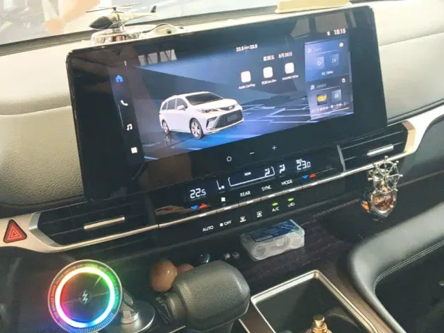 Toyota Granvia — Фото автомобиля 12