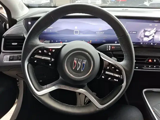 Buick LaCrosse — Фото автомобиля 6