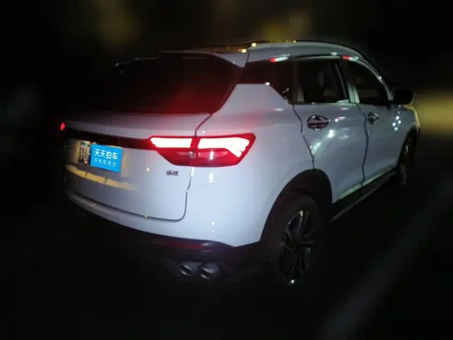 Geely Binyue — Фото автомобиля 2