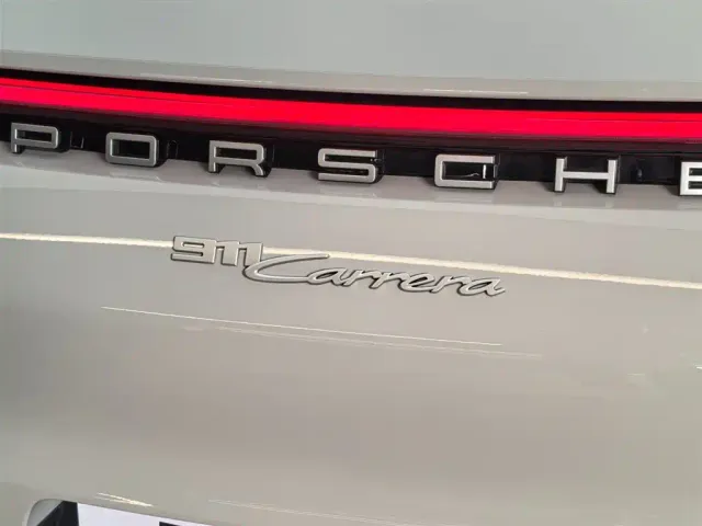 Porsche 911 — Фото автомобиля 19