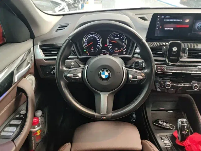 BMW X1 — Фото автомобиля 10
