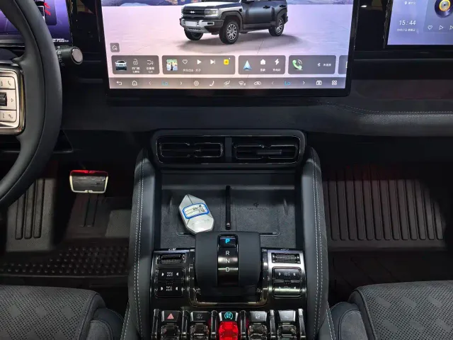 BYD FangChengBao Leopard 5 — Фото автомобиля 7