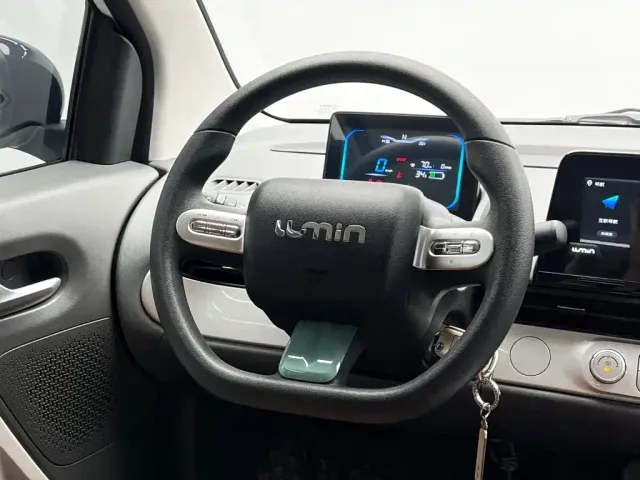 Changan Lumin — Фото автомобиля 18