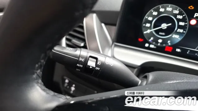 Kia Seltos New — Фото автомобиля 27