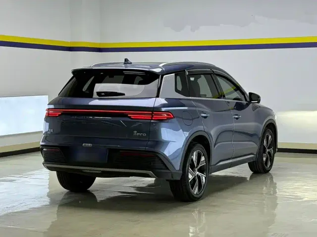 BYD Song Pro — Фото автомобиля 3