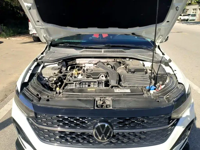 Volkswagen Lavida — Фото автомобиля 19