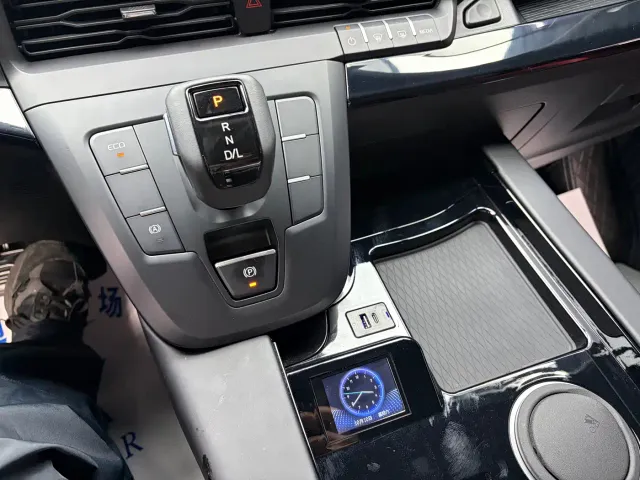 Ford Tourneo — Фото автомобиля 16