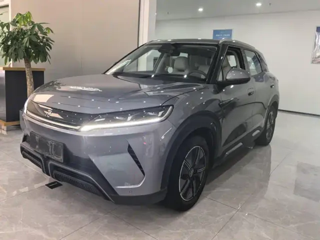 Фотография автомобиля — BYD Yuan UP
