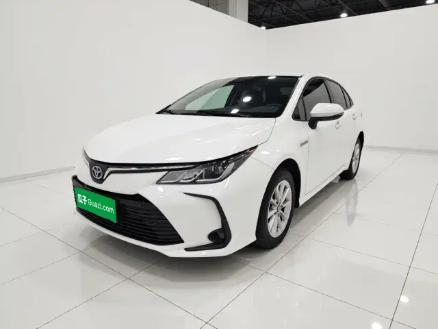 Фотография автомобиля — Toyota Corolla