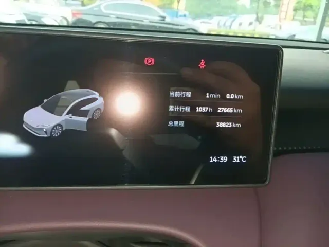Nio ET5 Touring — Фото автомобиля 11