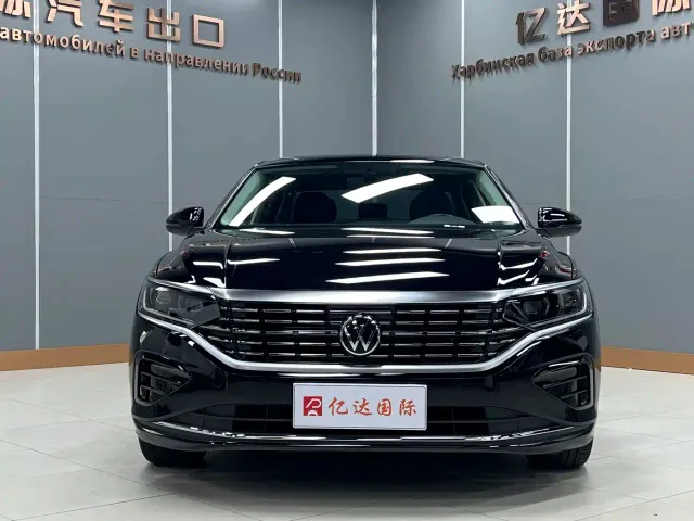 Volkswagen Passat — Фото автомобиля 2