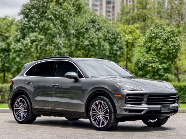 Porsche Cayenne — Фото автомобиля 4
