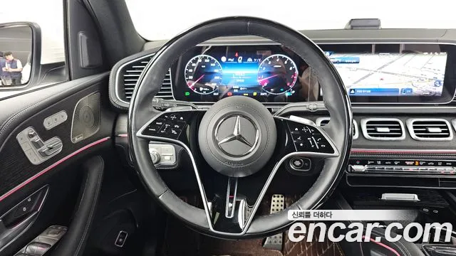 Mercedes-Benz GLS-Class — Фото автомобиля 11