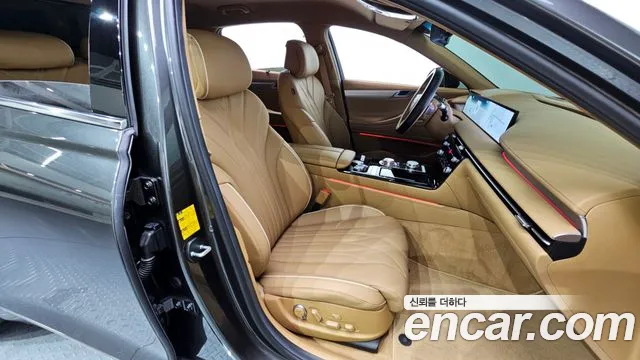 Genesis G80 Бензин 2.5 турбо AWD — Фото автомобиля 25