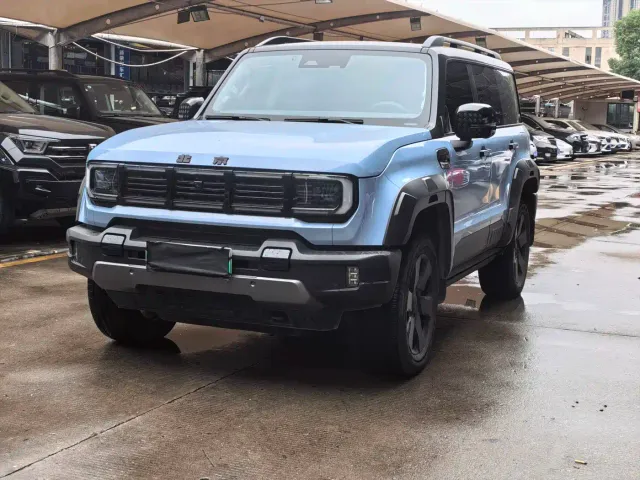 Фотография автомобиля — BAIC BJ40
