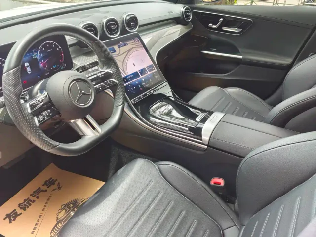 Mercedes-Benz C-Class — Фото автомобиля 10