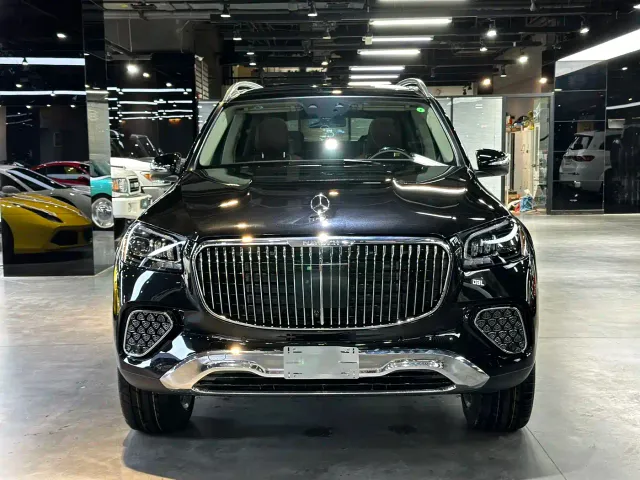 Mercedes-Benz GLS-Class — Фото автомобиля 2