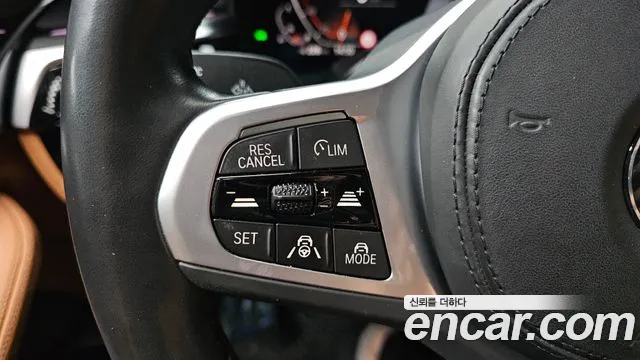 BMW 5 Series G30 — Фото автомобиля 28