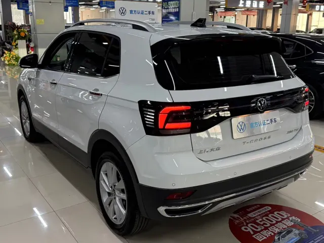 Volkswagen T-Cross — Фото автомобиля 6