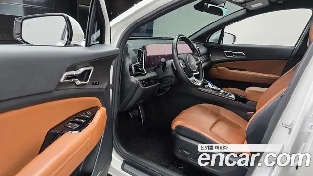 Kia Sportage Sportage 5-е поколение Бензин 1.6 турбо 2WD — Фото автомобиля 9