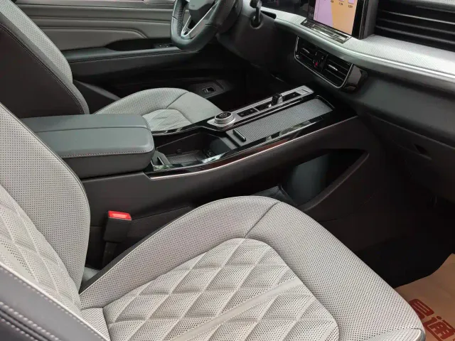 Volkswagen Talagon — Фото автомобиля 15