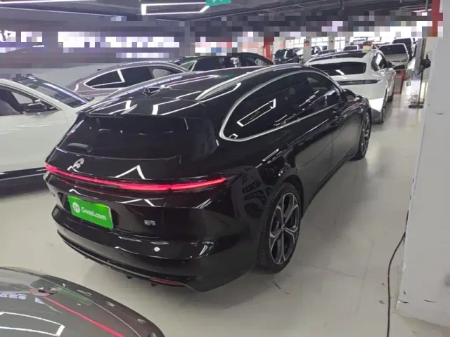 Nio ET5 Touring — Фото автомобиля 6