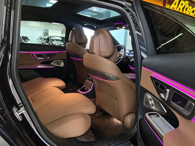 Mercedes-Benz E-Class — Фото автомобиля 13