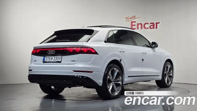 Audi Q8 4M — Фото автомобиля 2