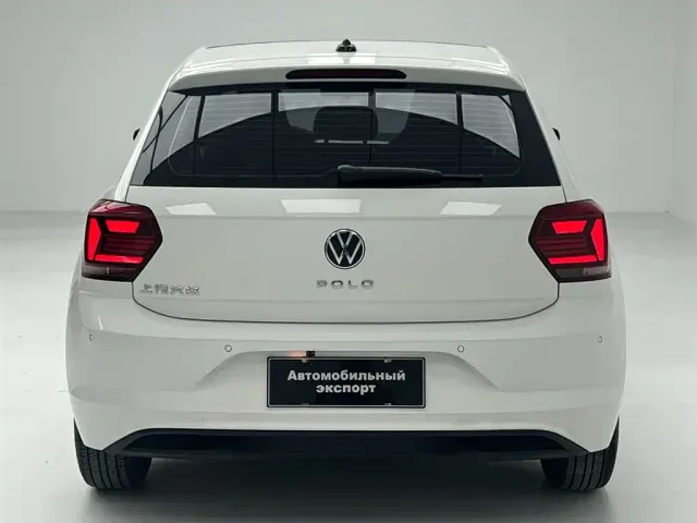 Volkswagen Polo — Фото автомобиля 18