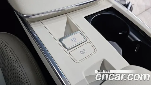 Hyundai Grandeur New — Фото автомобиля 25