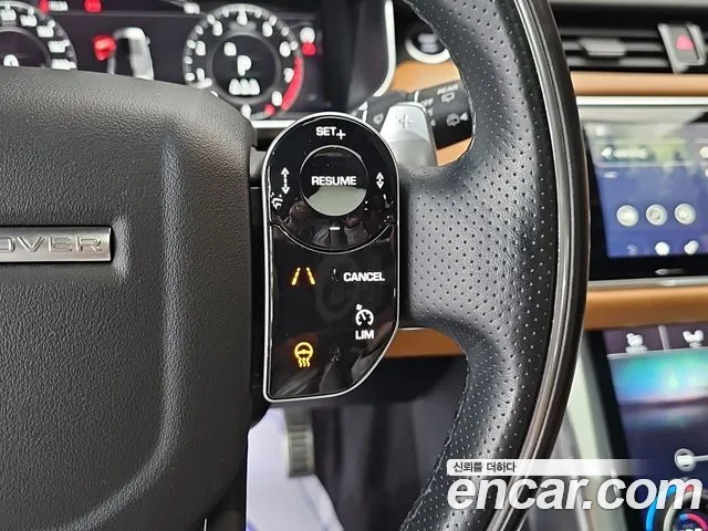 Land Rover Range Rover Sport — Фото автомобиля 12
