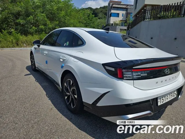 Hyundai Sonata — Фото автомобиля 3
