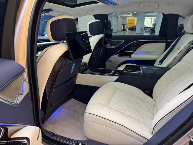 Hongqi Guoya — Фото автомобиля 5