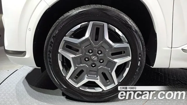 Hyundai Santafe Новый Santa Fe — Фото автомобиля 5