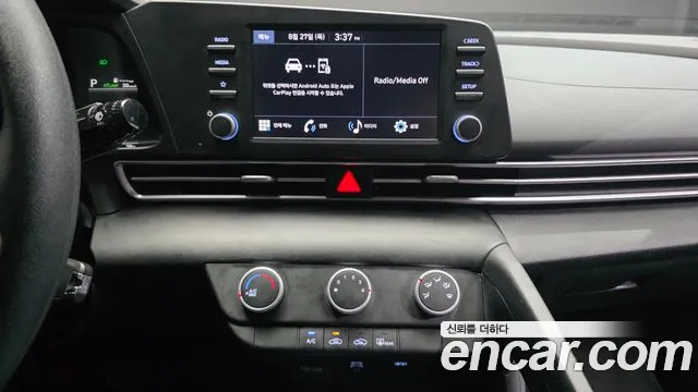 Hyundai AVANTE Avante (CN7) — Фото автомобиля 17