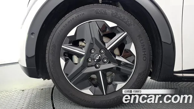 Kia EV6 New — Фото автомобиля 5