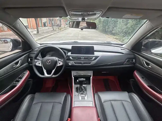 Changan CS75 — Фото автомобиля 16