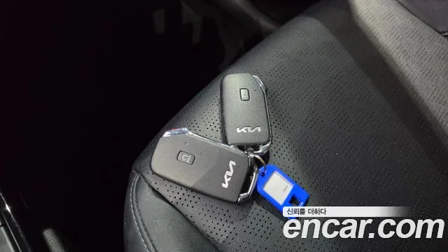 Kia Seltos — Фото автомобиля 16