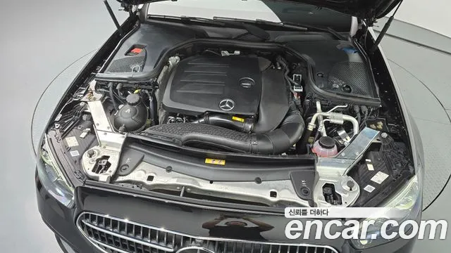 Mercedes-Benz E-Class W213 — Фото автомобиля 9