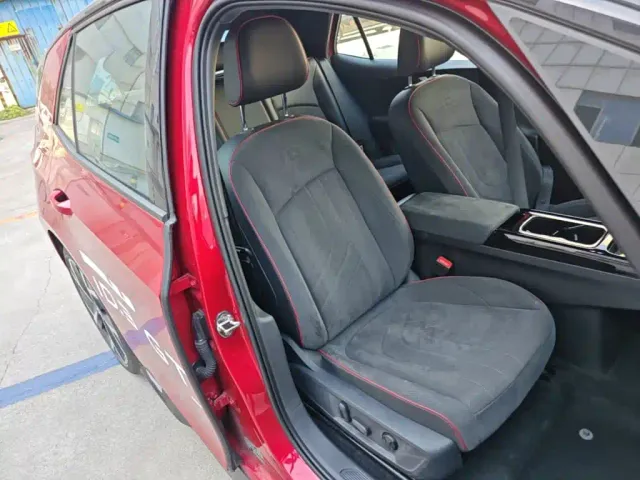 Volkswagen ID.3 — Фото автомобиля 24