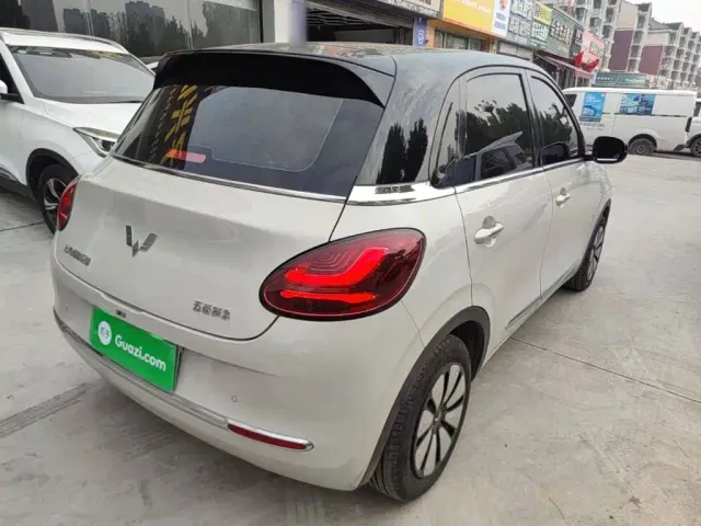 Wuling Bingo — Фото автомобиля 6