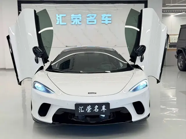 McLaren GT — Фото автомобиля 2