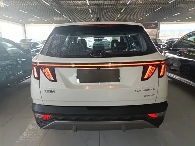 Hyundai Tucson — Фото автомобиля 5