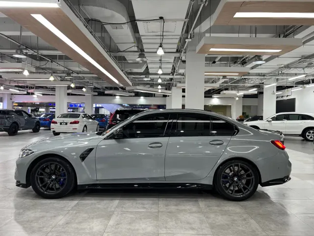 BMW M3 — Фото автомобиля 4