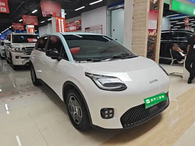 GAC Aion UT — Фото автомобиля 3