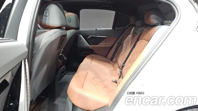 BMW 5-Series 5 серия (G60) 530i xDrive M Sport — Фото автомобиля 22